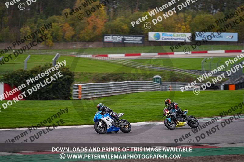 donington no limits trackday;donington park photographs;donington trackday photographs;no limits trackdays;peter wileman photography;trackday digital images;trackday photos